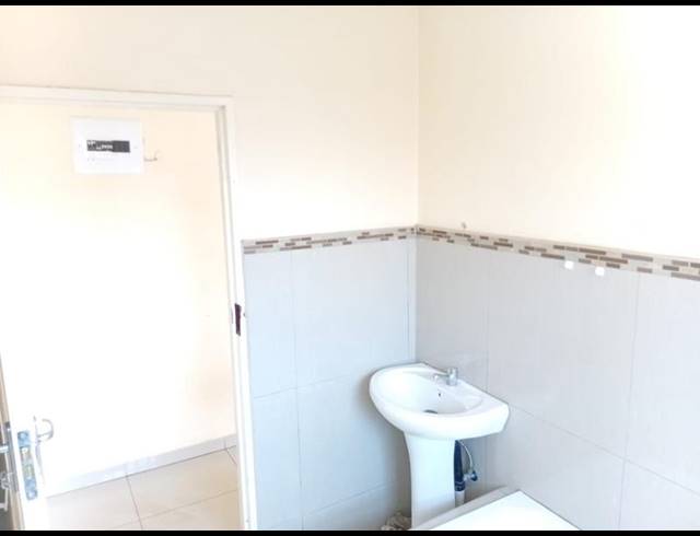 3 BEDROOM HOUSE FOR SALE IN DAWN PARK EXT